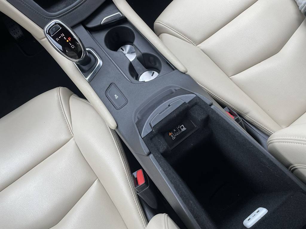 Thumbnail: 2018 Cadillac XT5 - 28