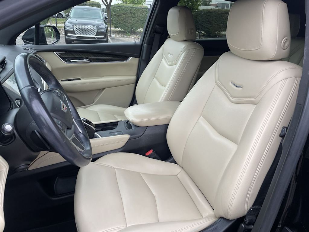 Thumbnail: 2018 Cadillac XT5 - 9