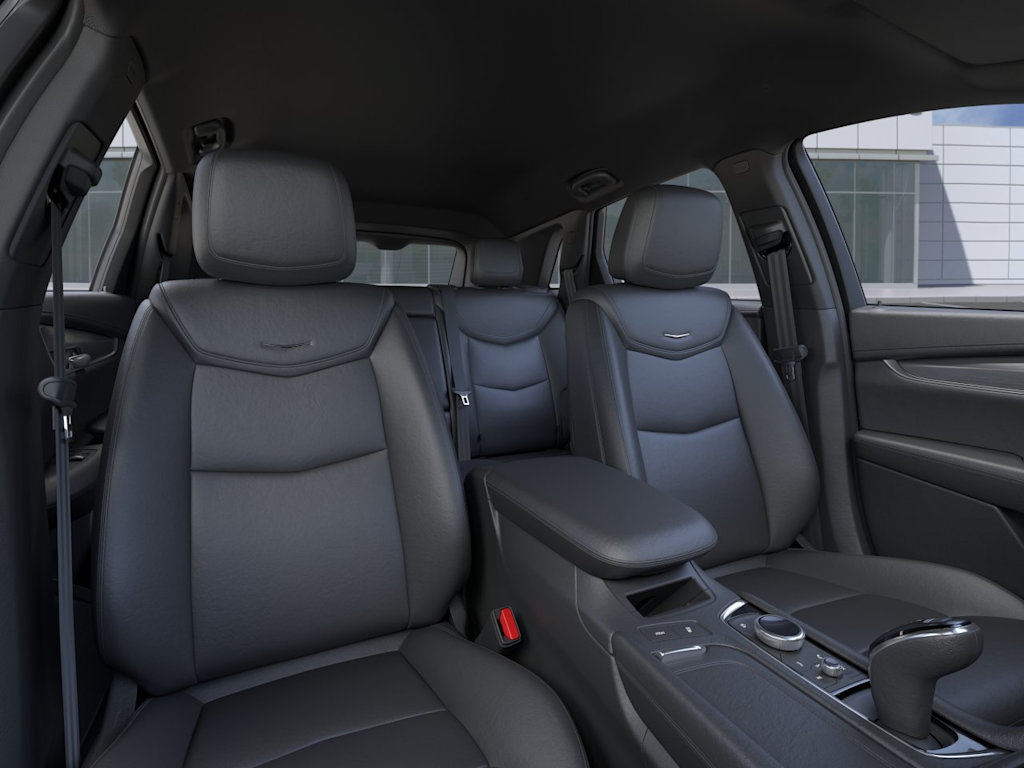 Thumbnail: 2026 Cadillac XT5 - 8