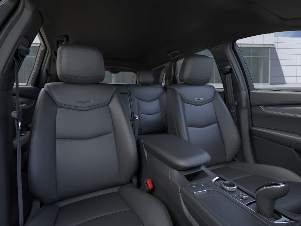 Thumbnail: 2026 Cadillac XT5 - 8
