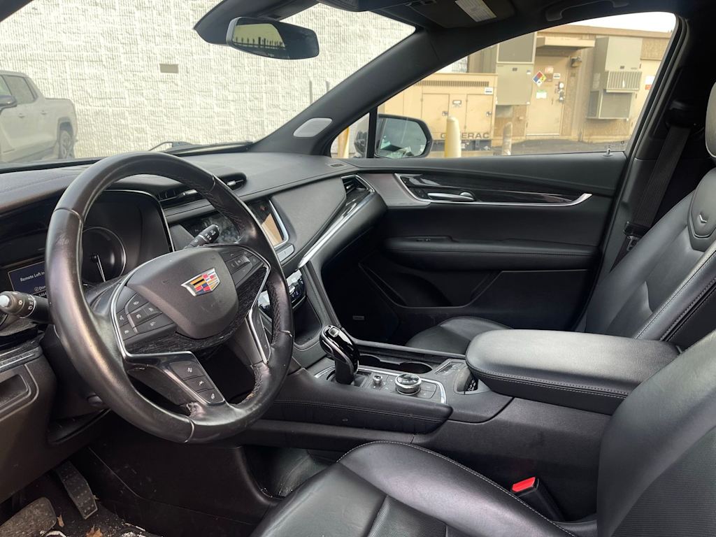 Thumbnail: 2022 Cadillac XT5 - 2