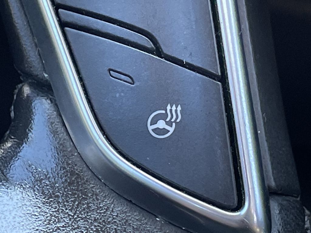Thumbnail: 2018 Cadillac XT5 - 32