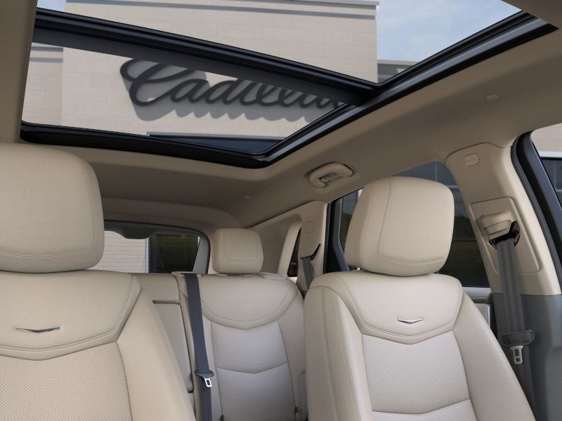 Thumbnail: 2026 Cadillac XT5 - 24