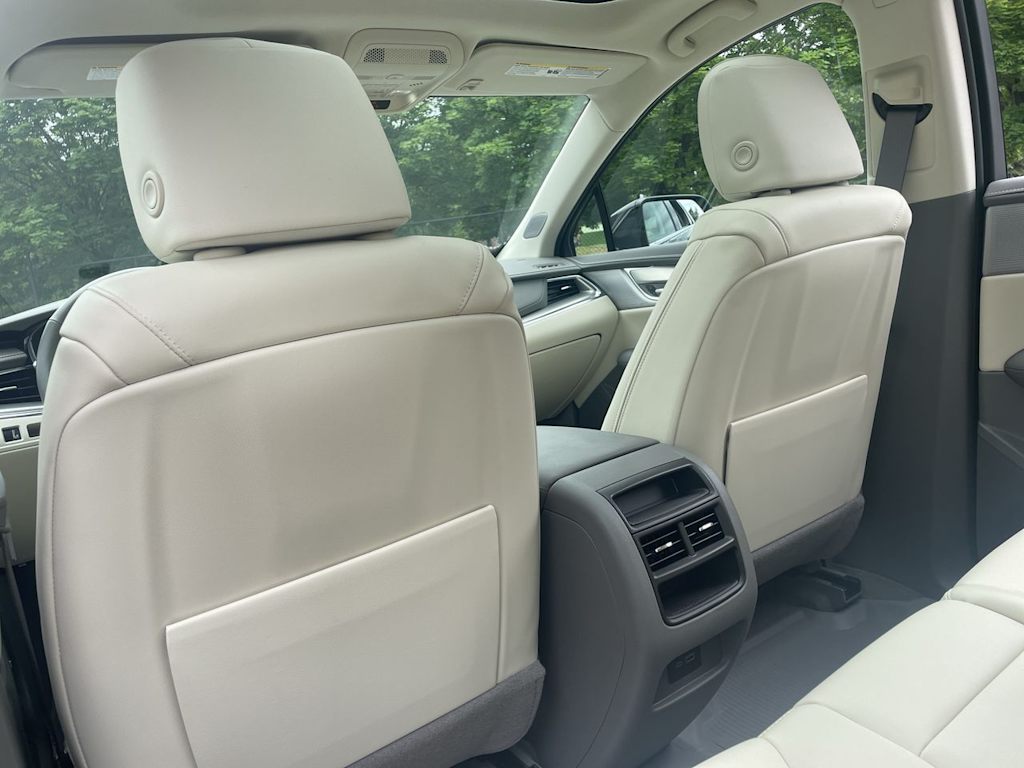 Thumbnail: 2023 Cadillac XT5 - 27