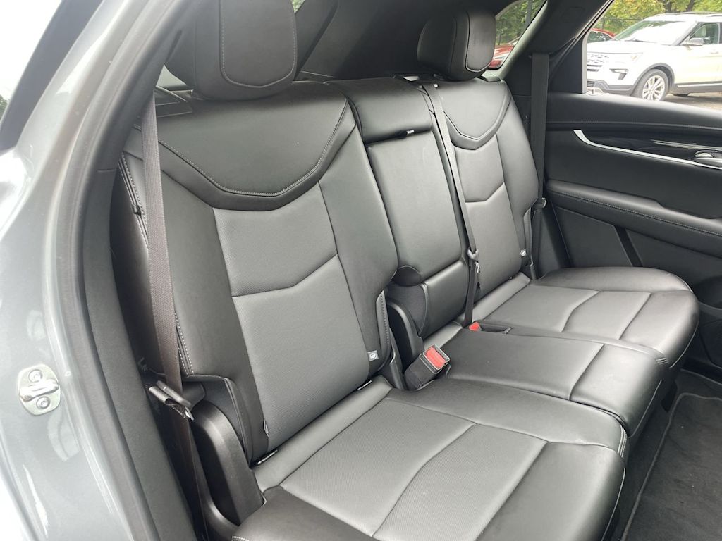 Thumbnail: 2024 Cadillac XT5 - 11
