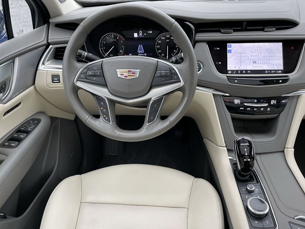 2023 Cadillac XT5 Premium Luxury 2