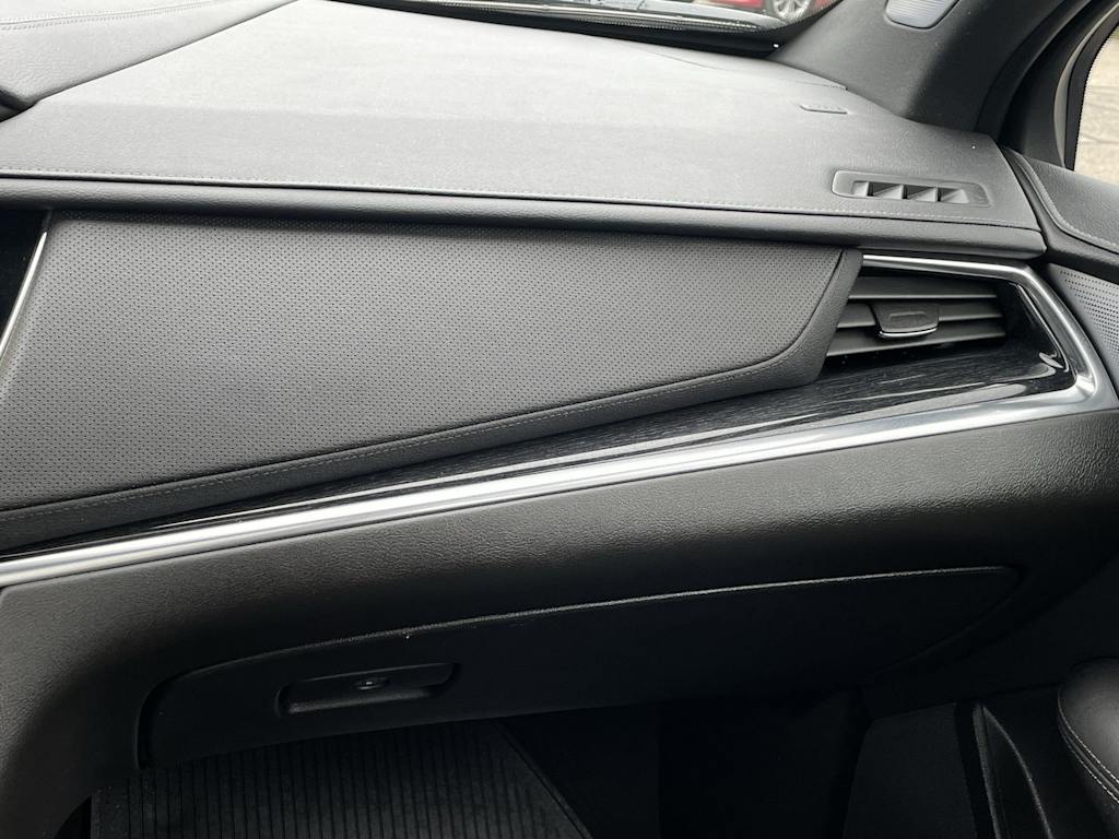 Thumbnail: 2023 Cadillac XT5 - 25