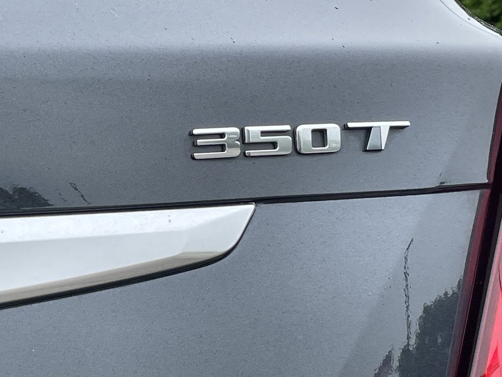 Thumbnail: 2023 Cadillac XT5 - 41