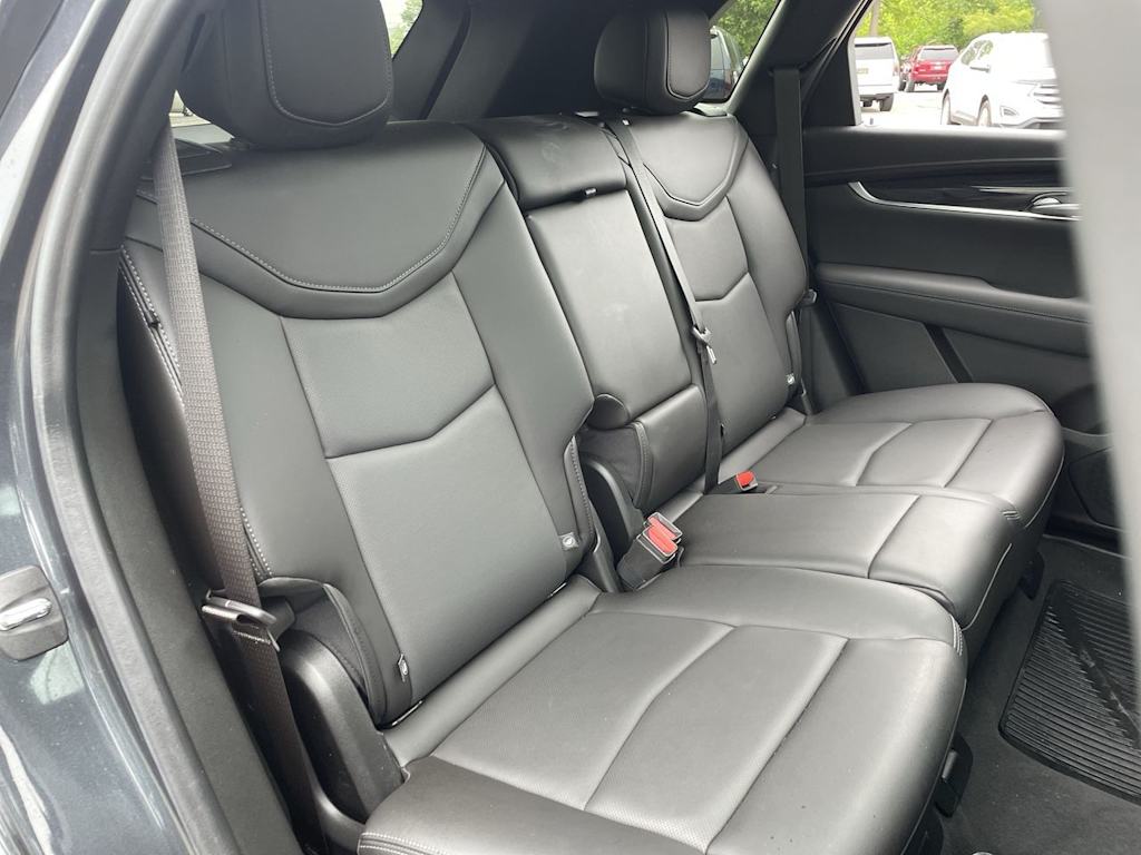 Thumbnail: 2023 Cadillac XT5 - 11