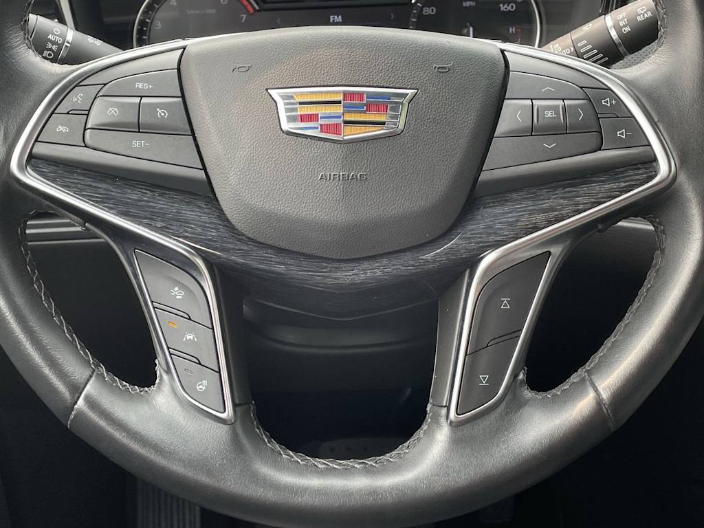 Thumbnail: 2023 Cadillac XT5 - 24