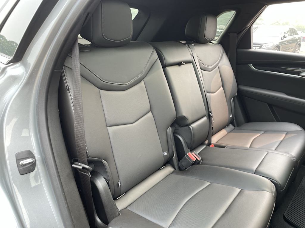 Thumbnail: 2023 Cadillac XT5 - 11