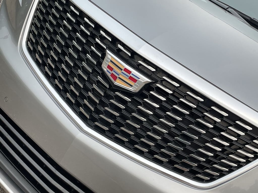 Thumbnail: 2023 Cadillac XT5 - 5