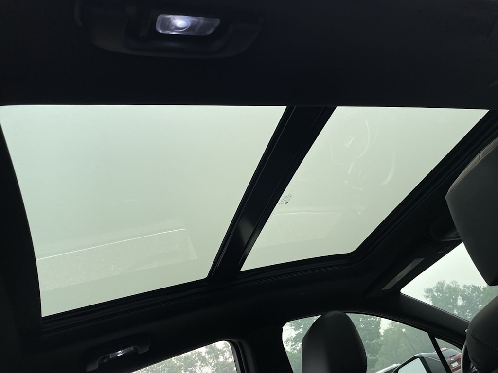 Thumbnail: 2023 Cadillac XT5 - 29