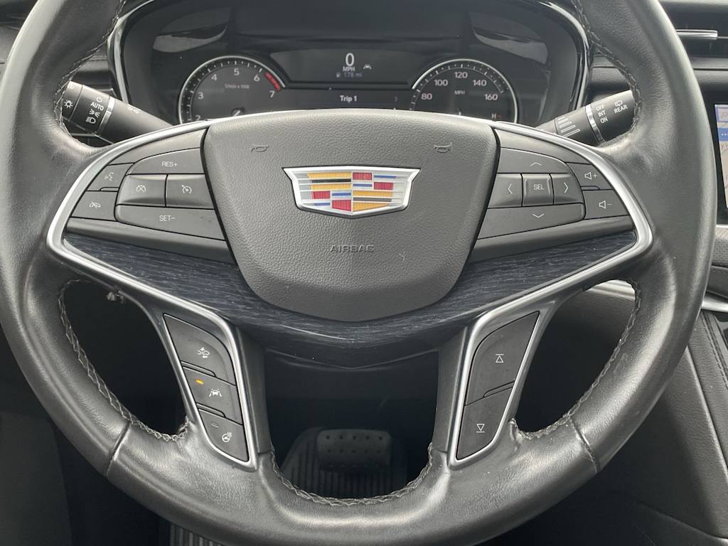 Thumbnail: 2024 Cadillac XT5 - 24