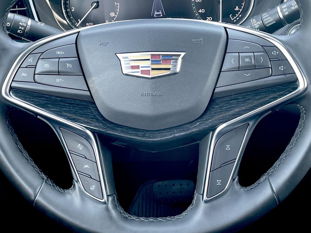 Thumbnail: 2025 Cadillac XT5 - 24