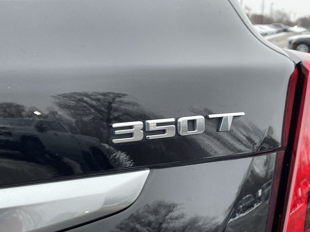 Thumbnail: 2023 Cadillac XT5 - 41