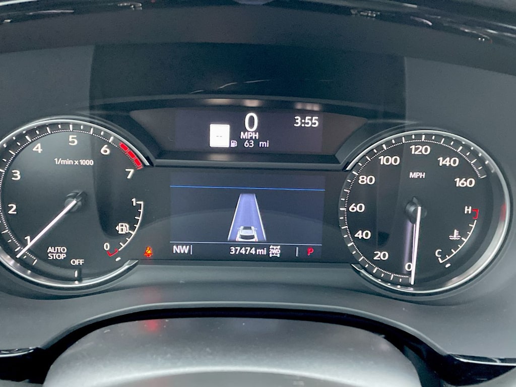 Thumbnail: 2023 Cadillac XT5 - 16