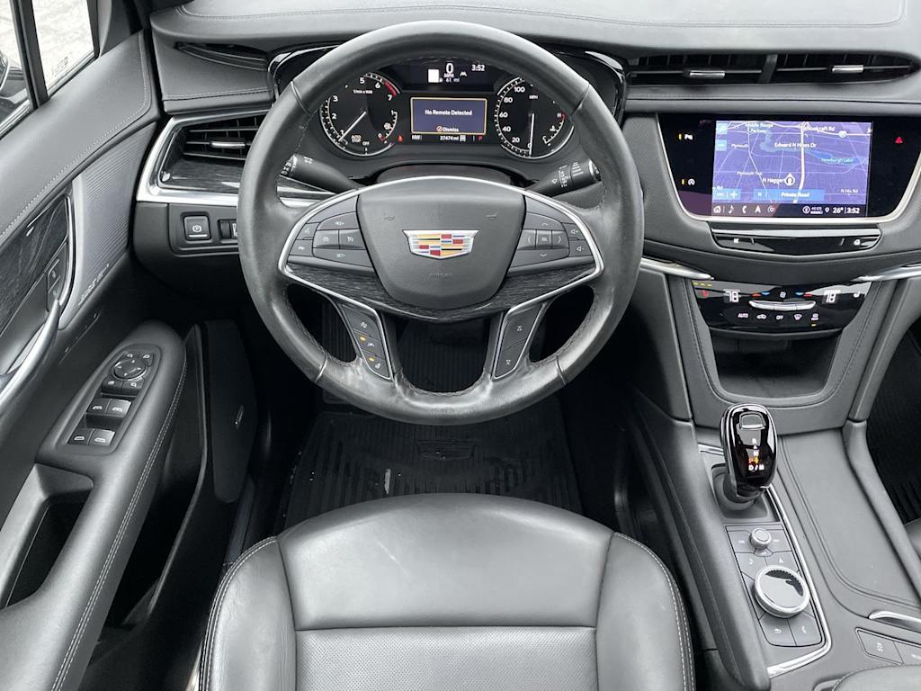 Thumbnail: 2023 Cadillac XT5 - 2