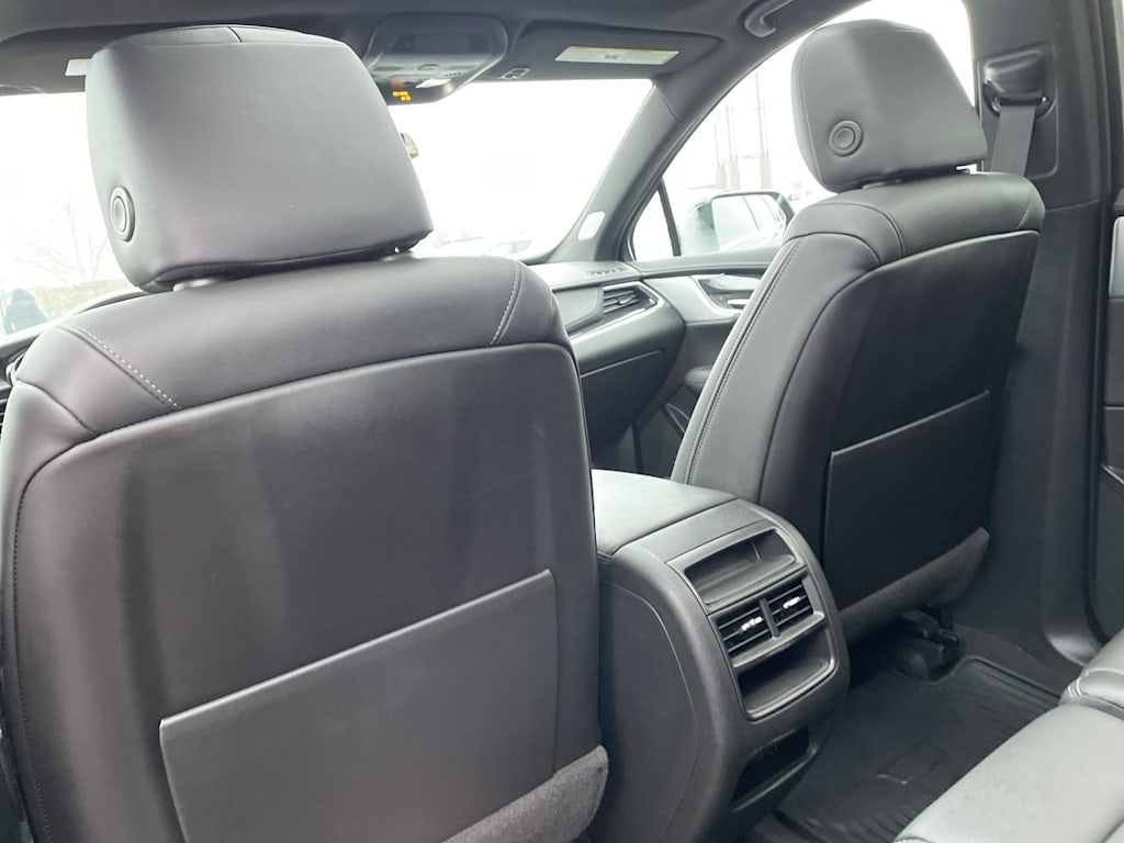 Thumbnail: 2023 Cadillac XT5 - 28