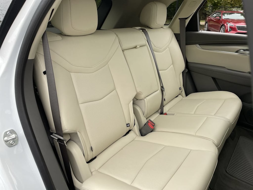 Thumbnail: 2025 Cadillac XT5 - 12