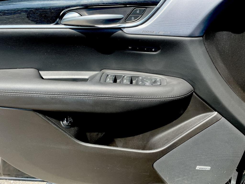 Thumbnail: 2024 Cadillac XT5 - 37