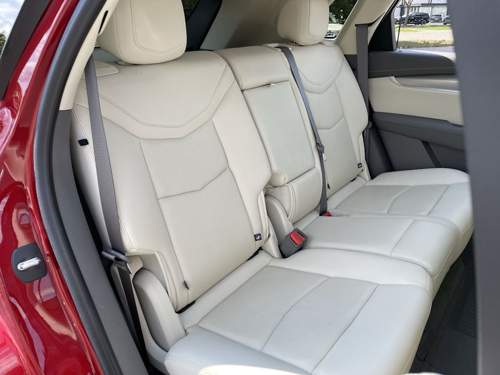 Thumbnail: 2021 Cadillac XT5 - 11