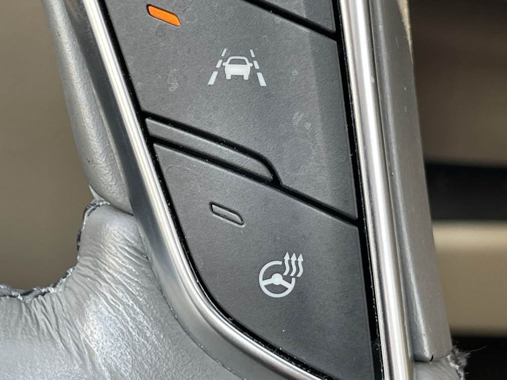 Thumbnail: 2021 Cadillac XT5 - 30