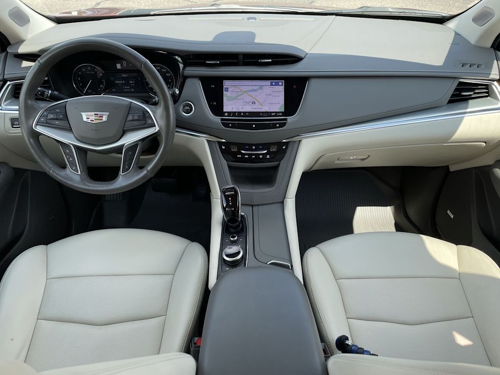Thumbnail: 2021 Cadillac XT5 - 8