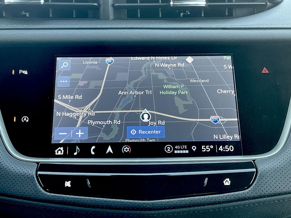 Thumbnail: 2024 Cadillac XT5 - 30