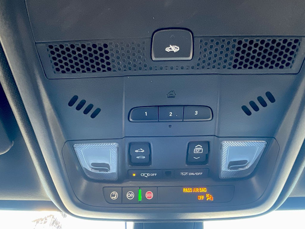 Thumbnail: 2024 Cadillac XT5 - 37