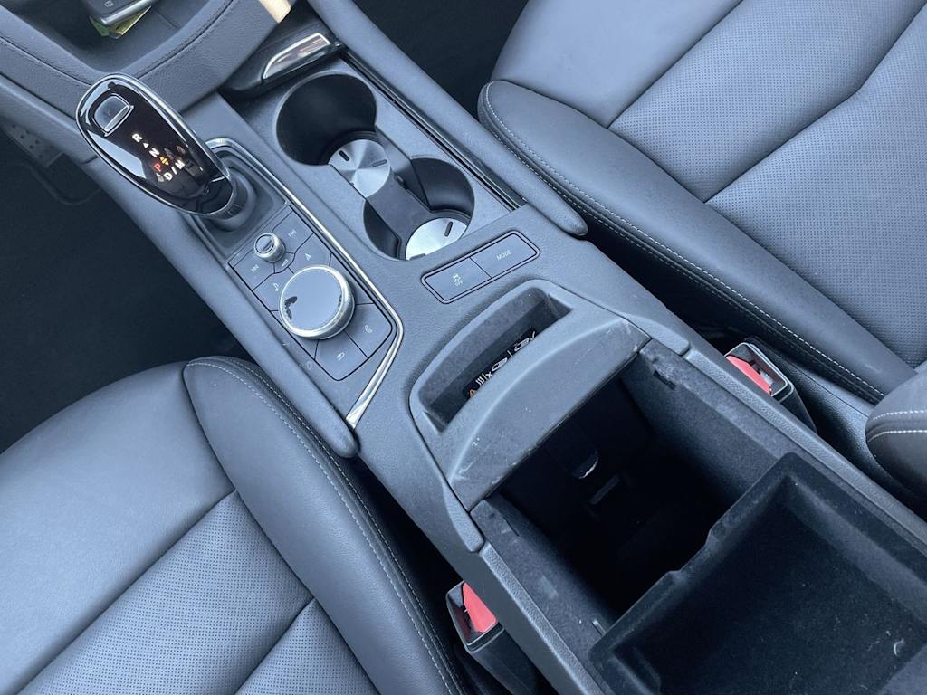 Thumbnail: 2024 Cadillac XT5 - 13