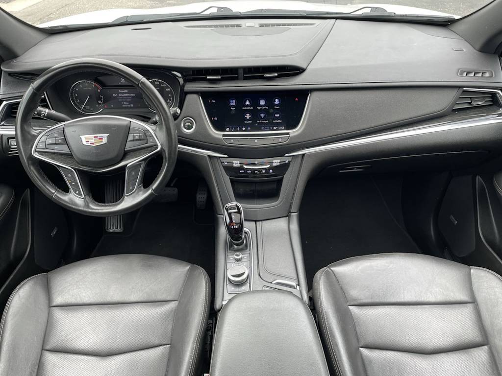 Thumbnail: 2021 Cadillac XT5 - 9