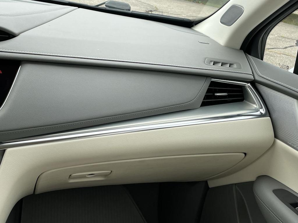 Thumbnail: 2023 Cadillac XT5 - 26