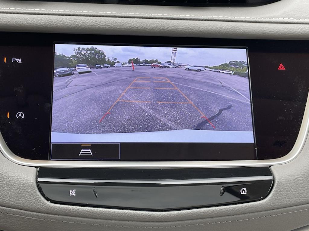 Thumbnail: 2023 Cadillac XT5 - 34
