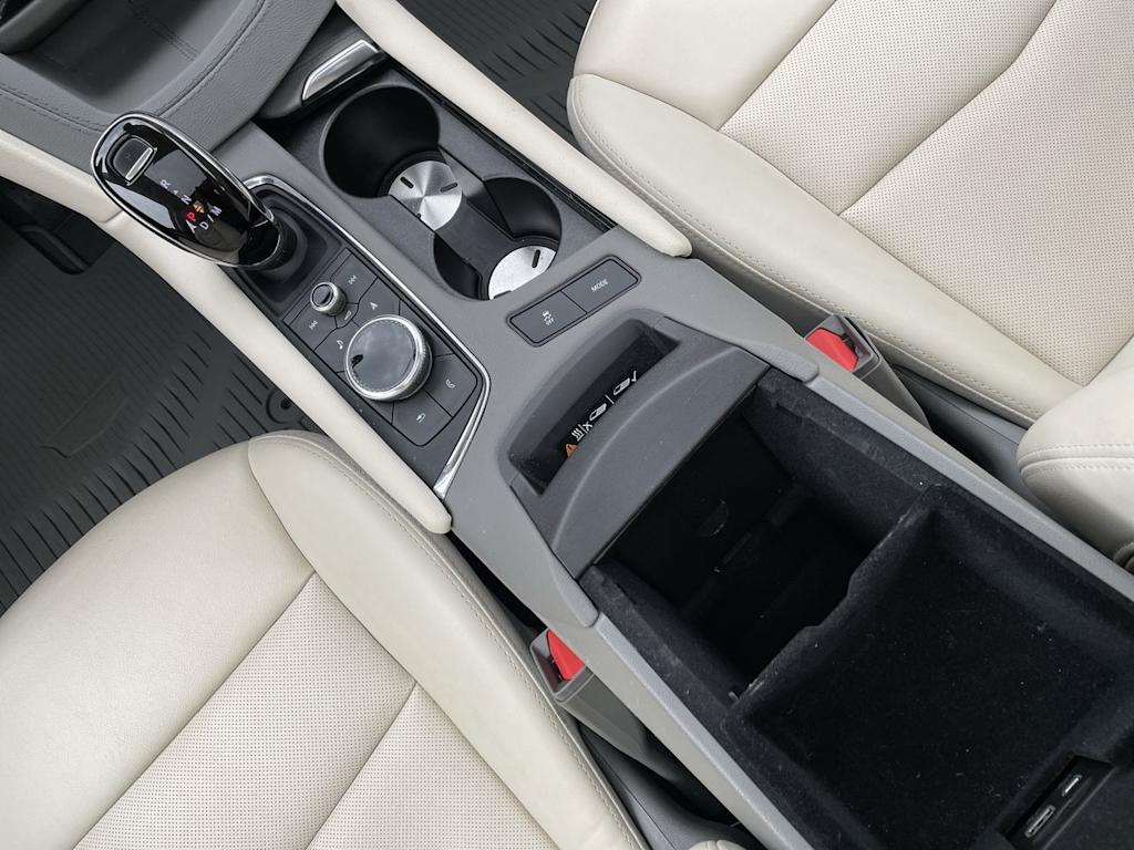 Thumbnail: 2023 Cadillac XT5 - 12