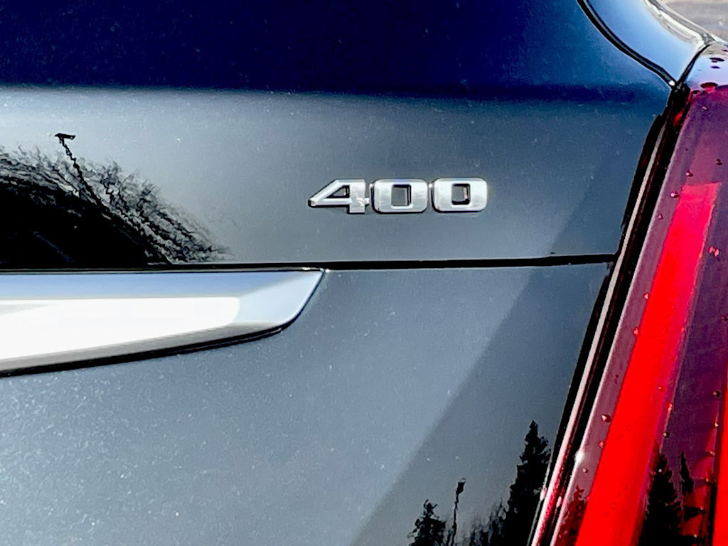 Thumbnail: 2024 Cadillac XT5 - 40