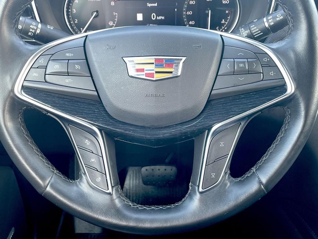 Thumbnail: 2024 Cadillac XT5 - 24