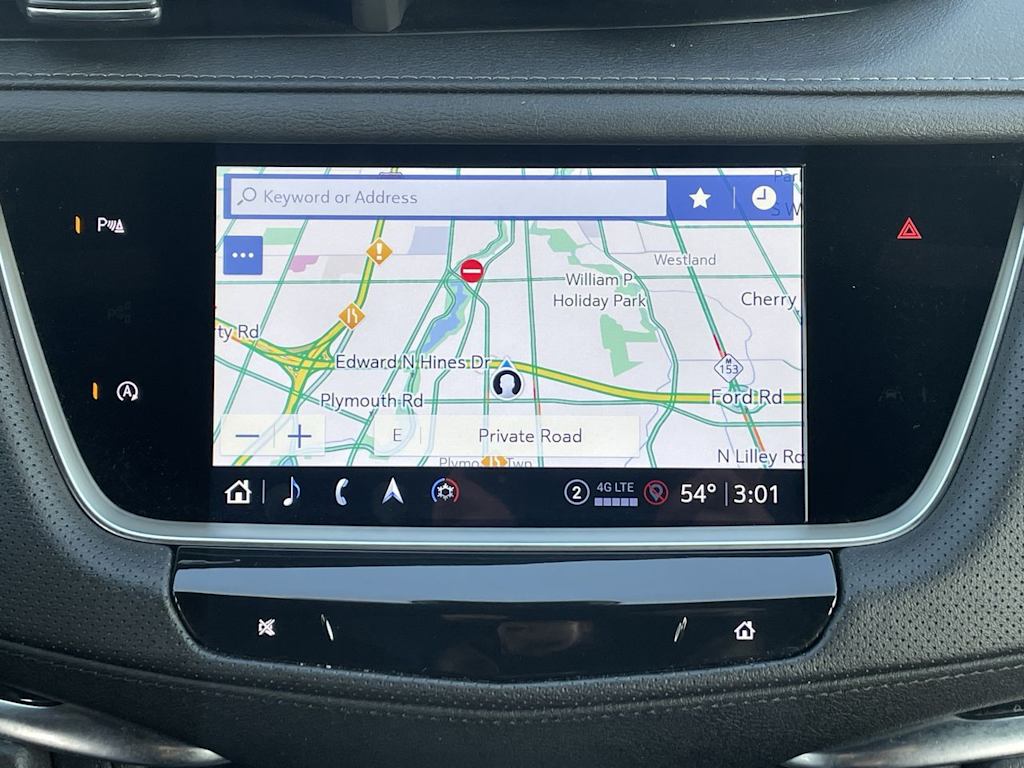 Thumbnail: 2024 Cadillac XT5 - 30