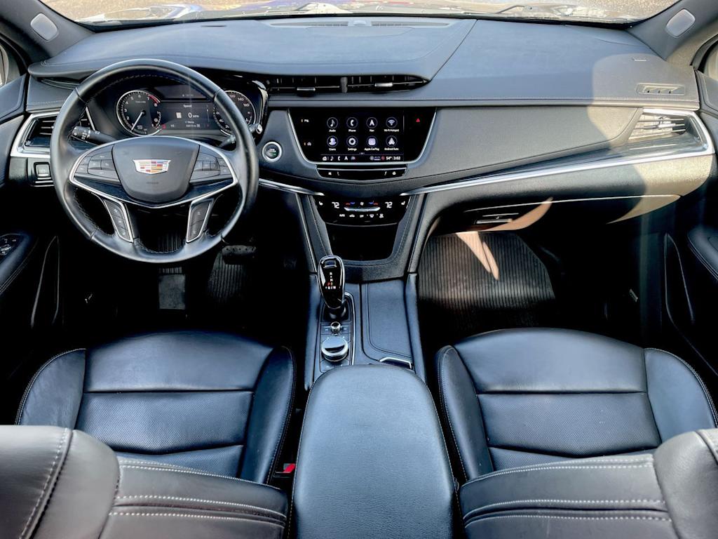 Thumbnail: 2024 Cadillac XT5 - 10