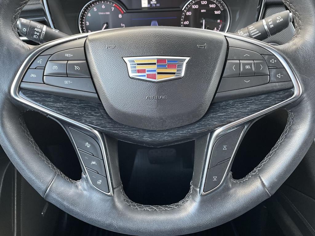 Thumbnail: 2023 Cadillac XT5 - 24