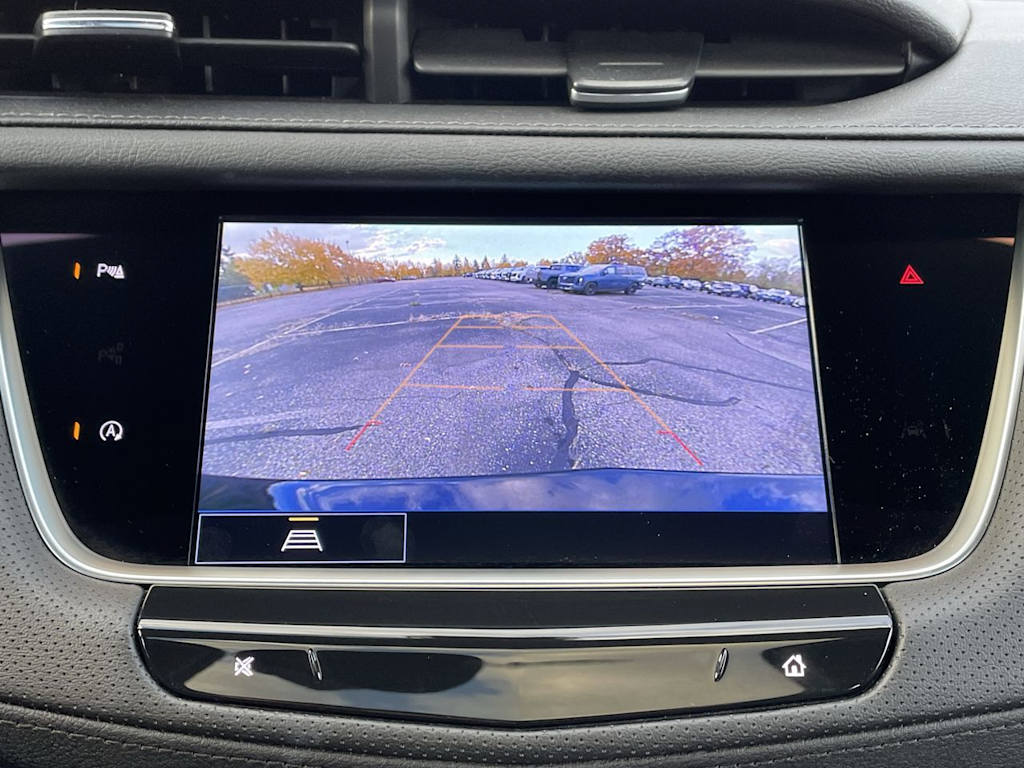 Thumbnail: 2023 Cadillac XT5 - 34