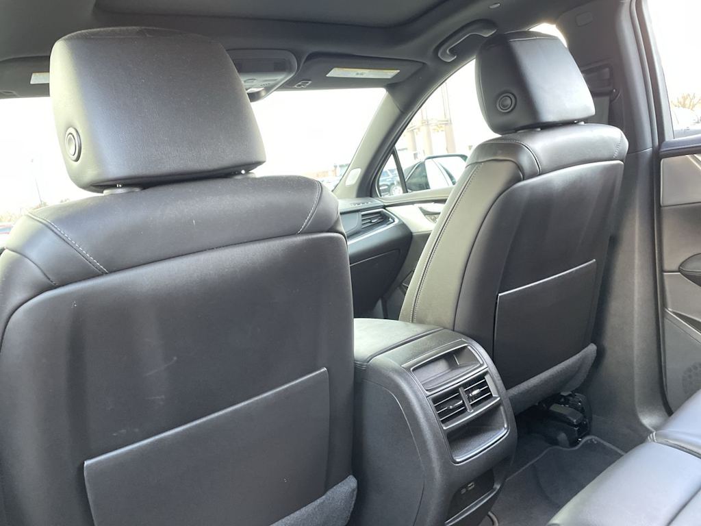 Thumbnail: 2023 Cadillac XT5 - 28