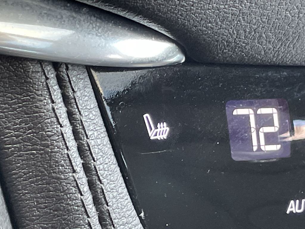 Thumbnail: 2023 Cadillac XT5 - 31