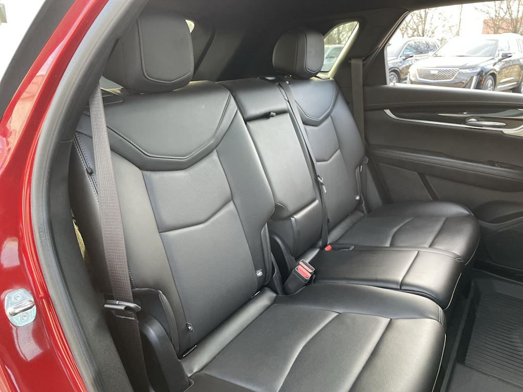 Thumbnail: 2023 Cadillac XT5 - 13