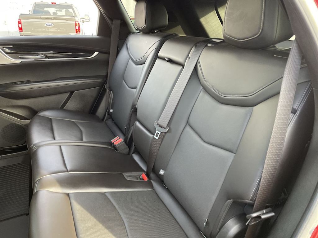 Thumbnail: 2023 Cadillac XT5 - 28