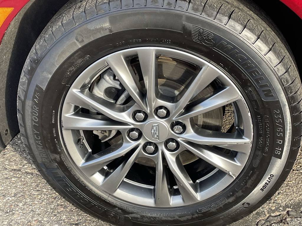 Thumbnail: 2023 Cadillac XT5 - 8