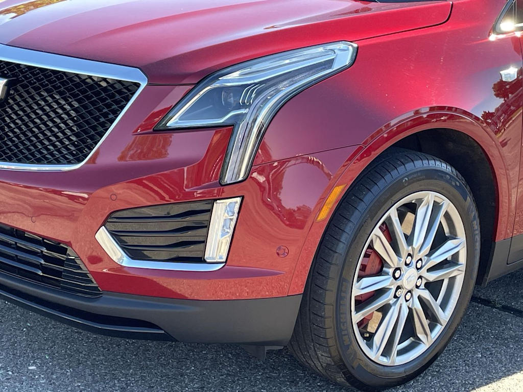 Thumbnail: 2024 Cadillac XT5 - 40