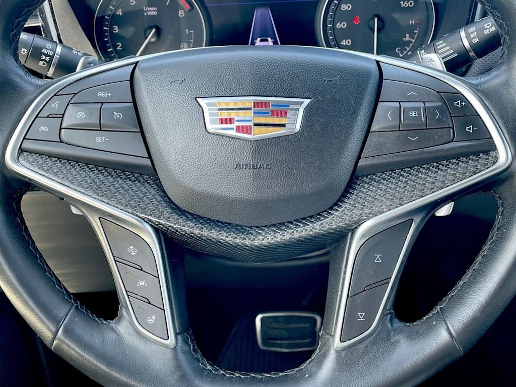 Thumbnail: 2024 Cadillac XT5 - 25