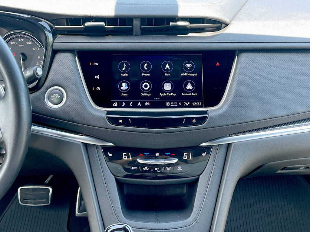 Thumbnail: 2024 Cadillac XT5 - 13