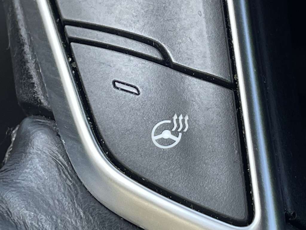 Thumbnail: 2024 Cadillac XT5 - 5